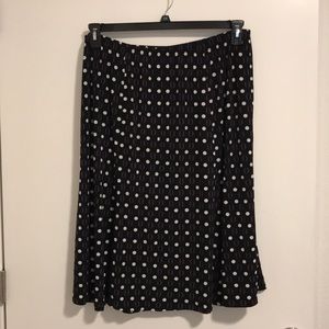 22/24w Skirt